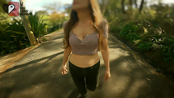 Australian Babe Bella'S Outdoor Public Bathroom Emergency - Mylovebunny Xx