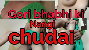 Một Bà Mẹ Ấn Độ Thực Hiện Một Blowjob Sâu Và Kích Thích Đến Cực Khoái