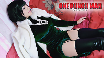 Fubuki Và Saitama Cosplay Trong Hành Động - Video Thử Nghiệm Của One Punch Man