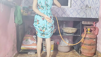 Indian Housewife Seduces Her Husband For Sex In The Kitchen