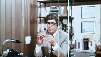 The Psychiatrist'S Unconventional Methods In This 1971 Film (Mkx)