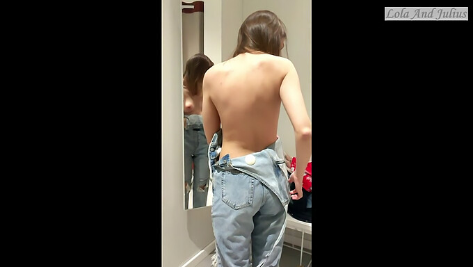 Secretly Recorded: Slim Brunette Strips Down In A Dressing Room