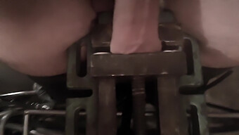 Mobile Clamping Fetish With Balls